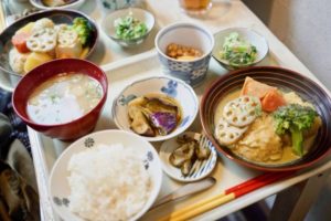 納豆が、女性の高血圧や脳梗塞などを防ぎます!